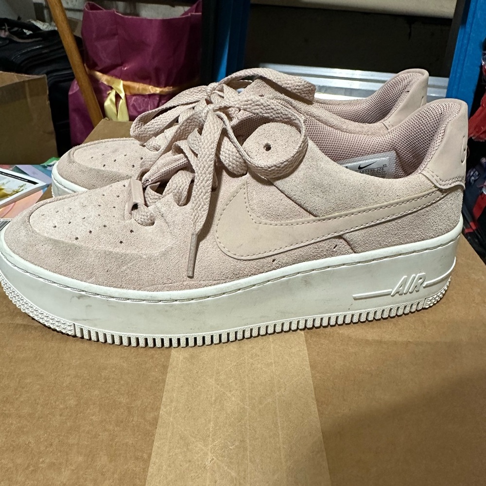 AF-1 Sneakers